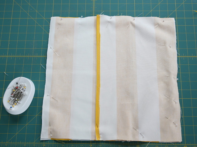 DIY: Simple Envelope Pillow Tutorial - Step by Step with Photos