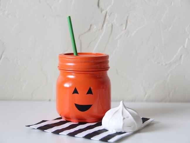 DIY Jack o' Lantern Mason Jar Kids Cups - Momtastic