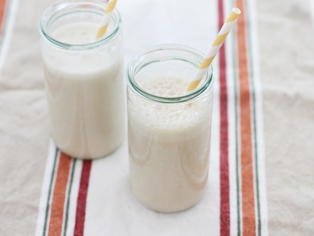 Banana Bread Smoothie Recipe