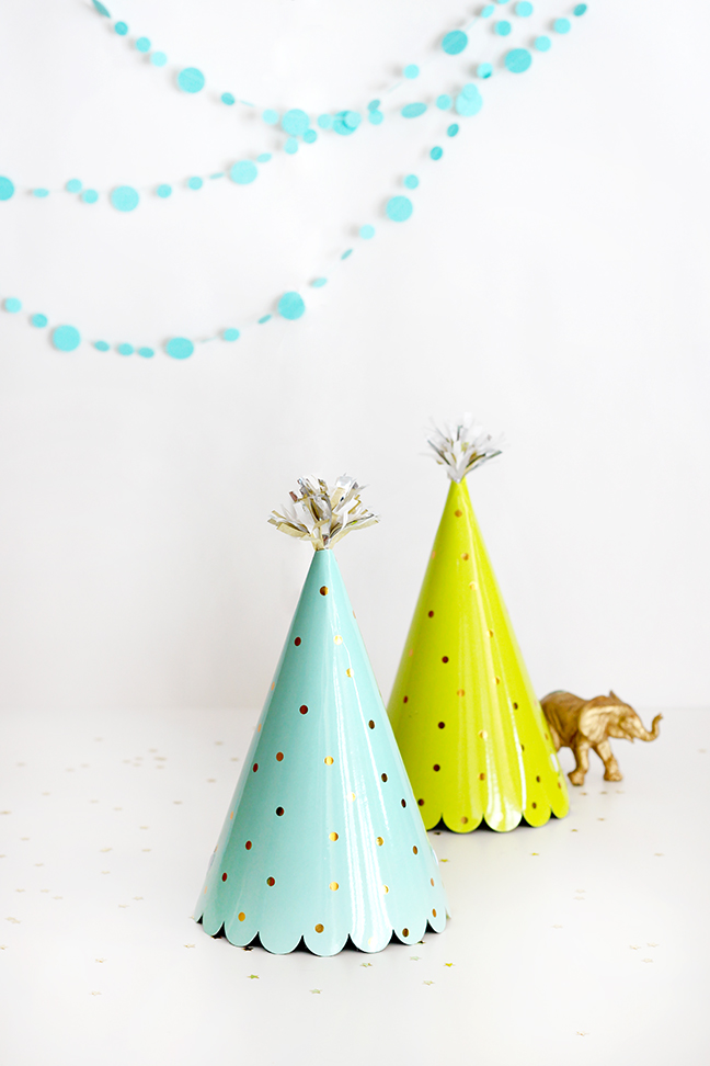 3 Easy DIY Party Hats - Momtastic.com