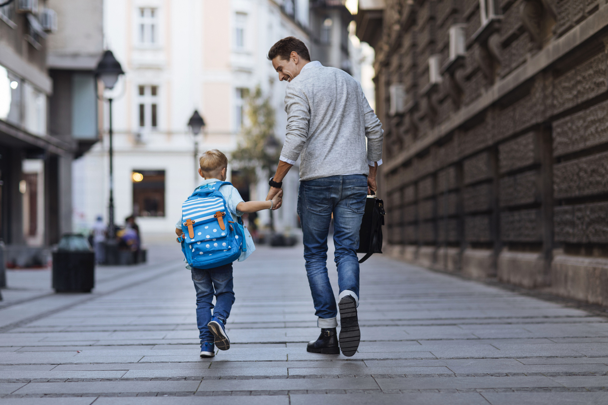 5 Ways to Make Transition From Home to School Easier For Kids