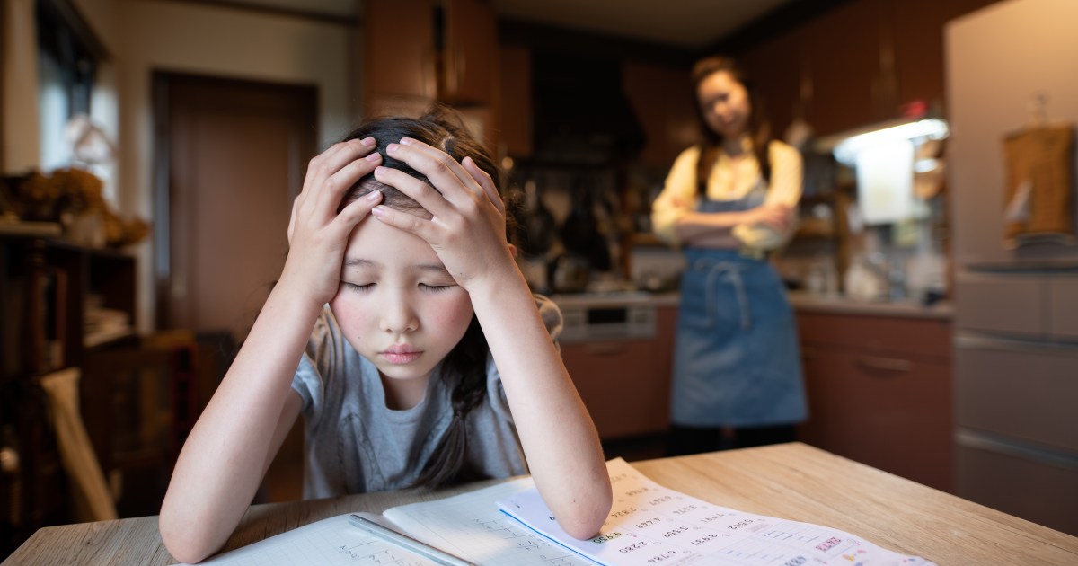 kid stressing over homework