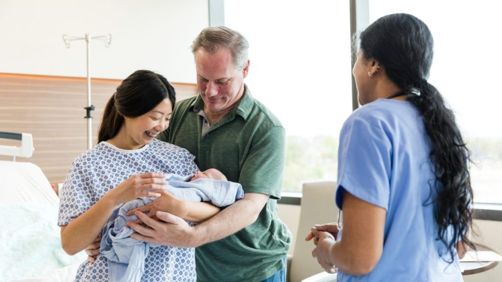 visiting newborn in hospital 