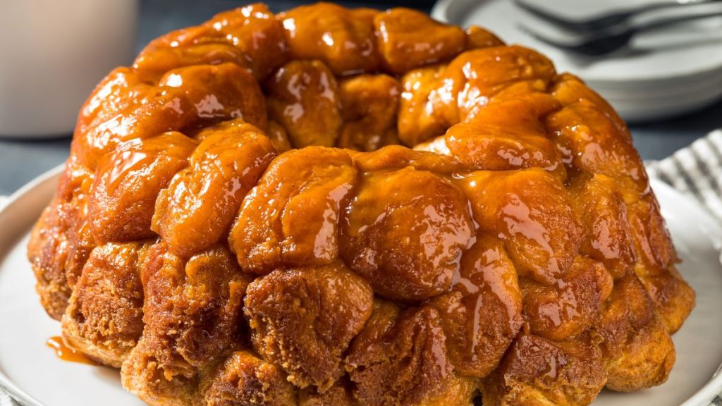 Homemade Sweet Cinnamon Caramel Apple Monkey Bread with Butter and Sugar