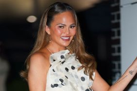 Chrissy Teigen son daughter