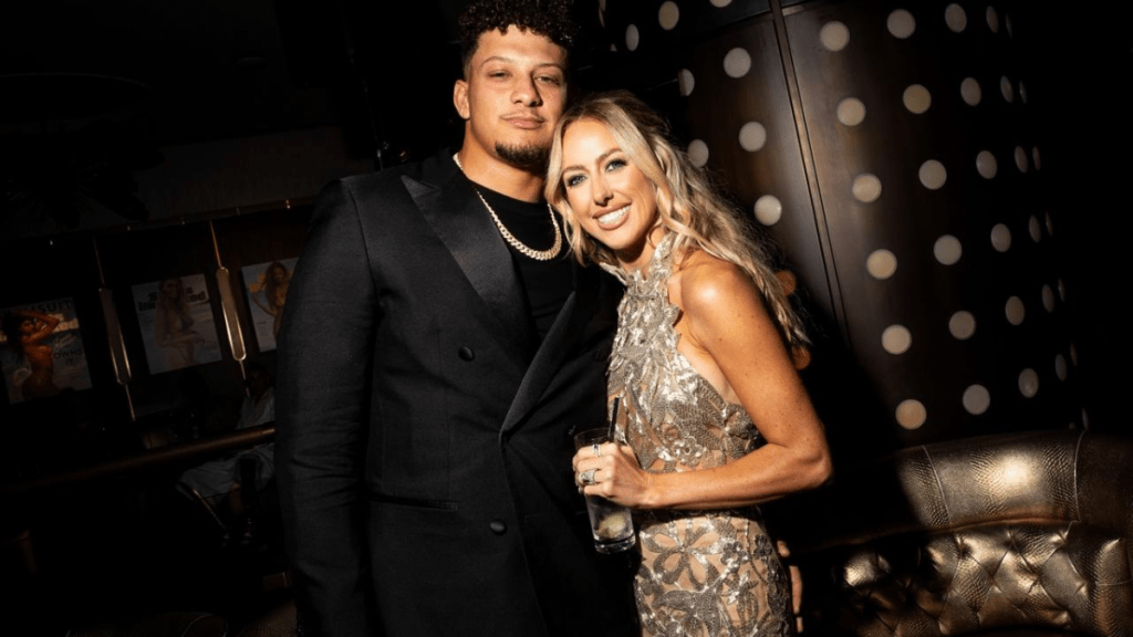 Brittany and Patrick Mahomes parenting photo