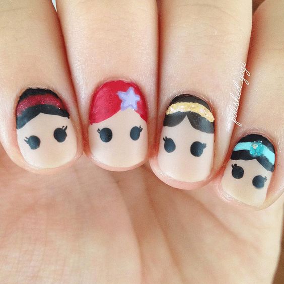 Disney's Mickey Mouse And Friends Nail Art Design! 