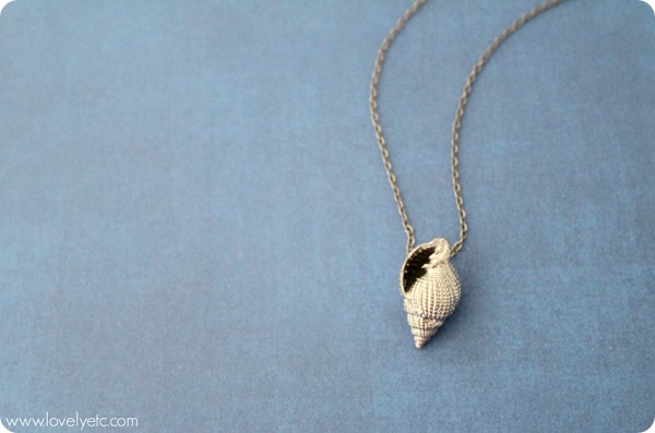 Silver Leaf Shell Necklace