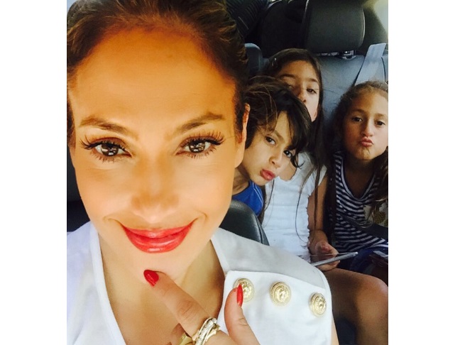 Adorable Mommy-and-Me Selfies